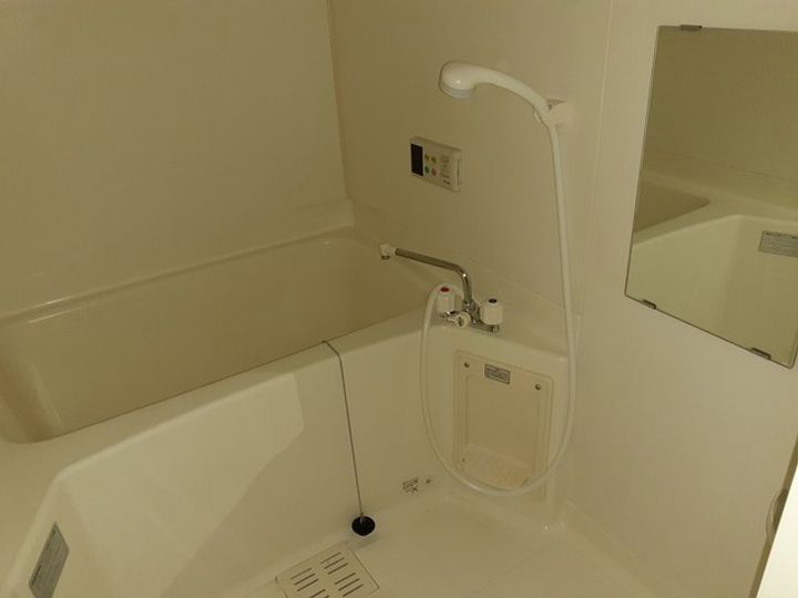 フリーデンCの風呂