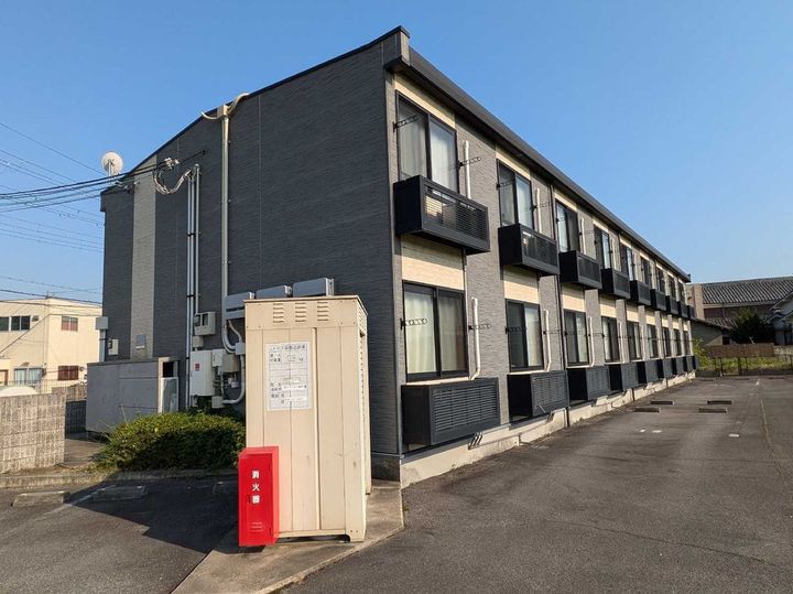 レオパレスIGREKの外観