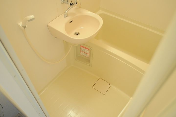 レオパレス太田205の風呂