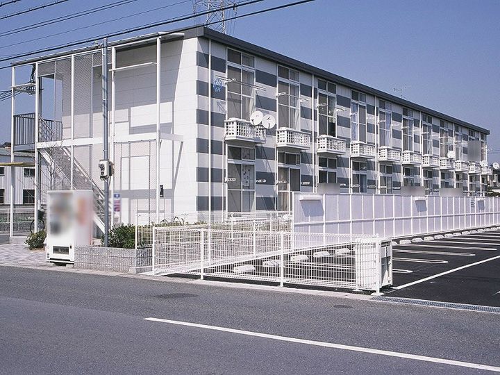 レオパレスサンライズ201の外観