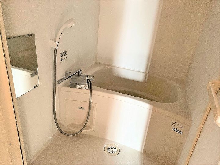 レオパレス揖保川Ⅰ108の風呂