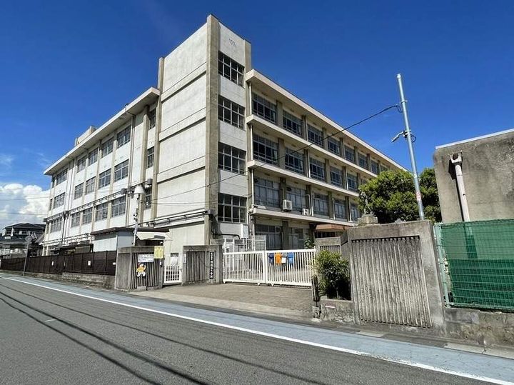 レオパレスHIRO305の周辺