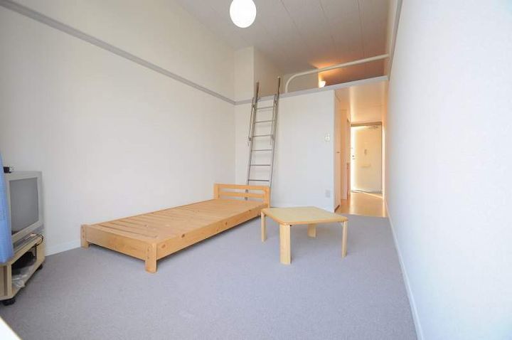 レオパレスm2202の居間