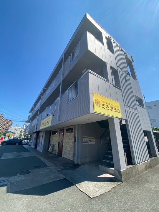 マリッチ今宿の外観