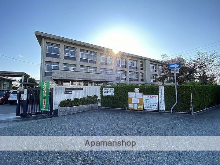 メゾンイブキ104の周辺