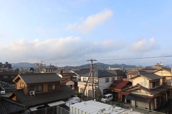 ビレッジハウス今在家1号棟0107の内装