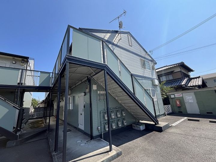 パセオ姫路 B棟203の外観