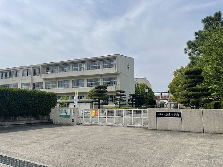 クレイノドン ジュスト102の周辺