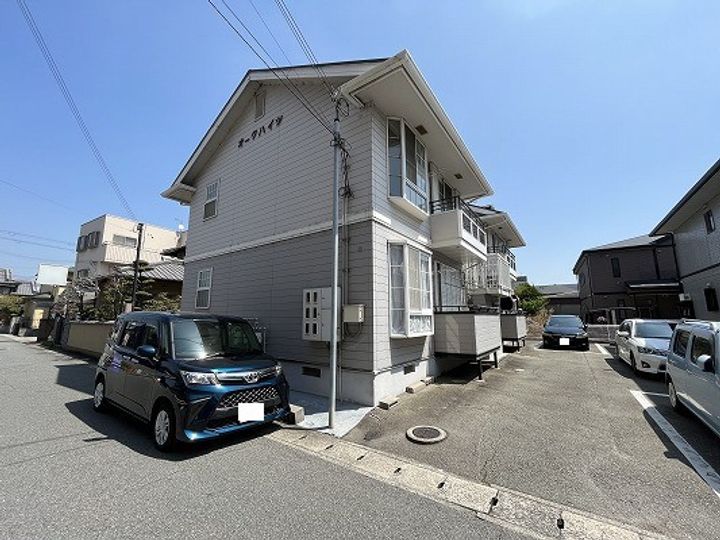 オークハイツ201の外観