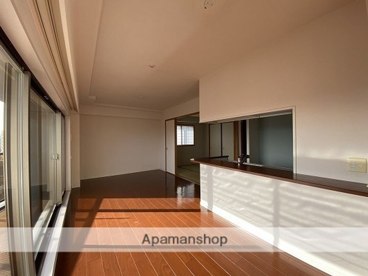 ポレスター三左衛門堀201の内装