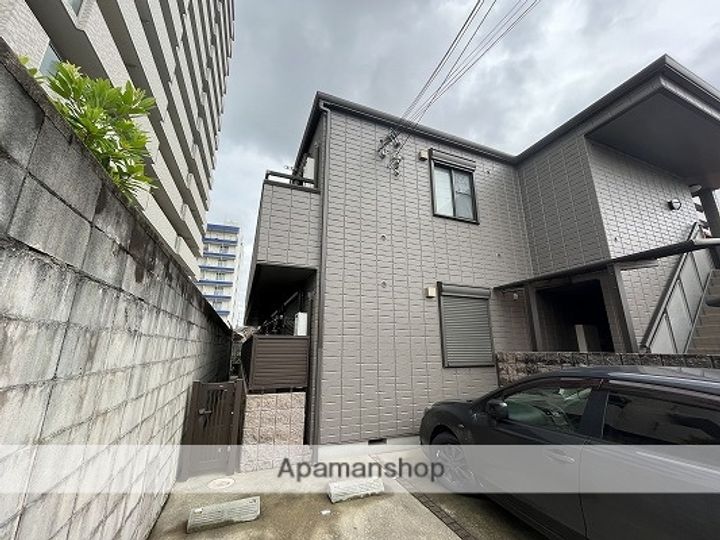 ヘーベルメゾン下寺町104の外観