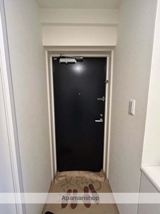 CLAIR市役所前201の玄関