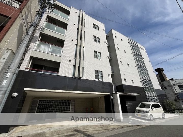 STELLA久保町の外観