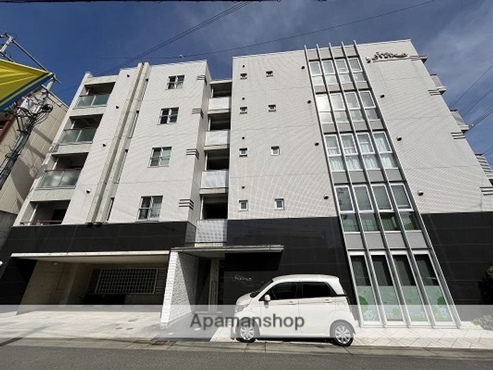 STELLA久保町の外観