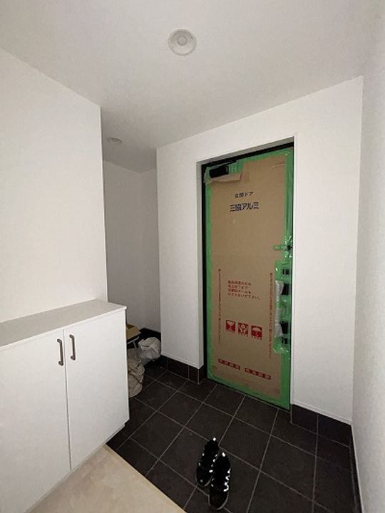 兵庫県姫路市広畑区西蒲田(一戸建)の賃貸物件戸建ての玄関