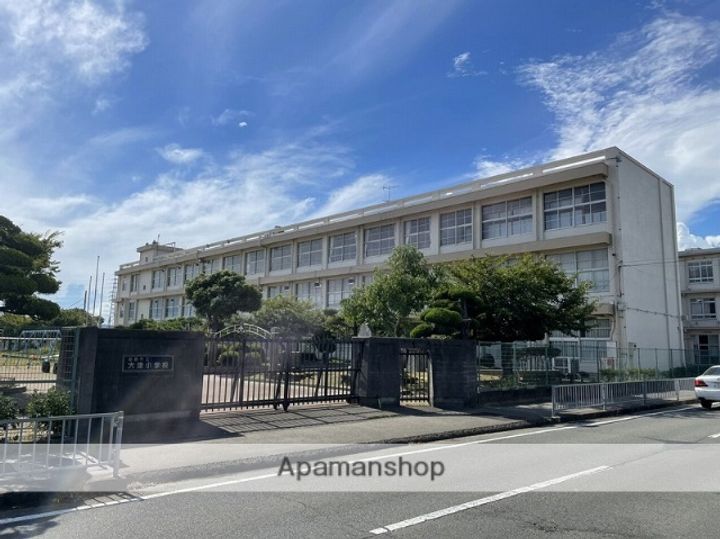 オークヒルズ C棟の周辺