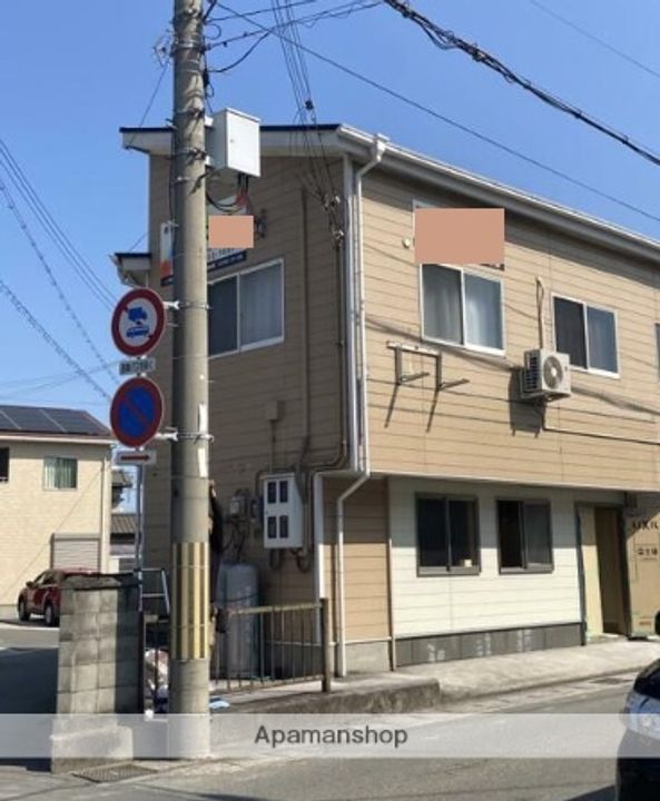 コーポ西宮2F西側の外観