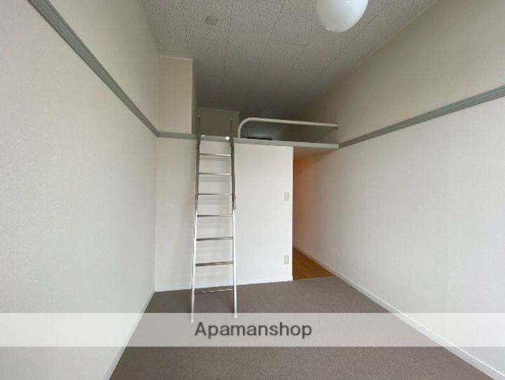 フレーズ弐番館の居間