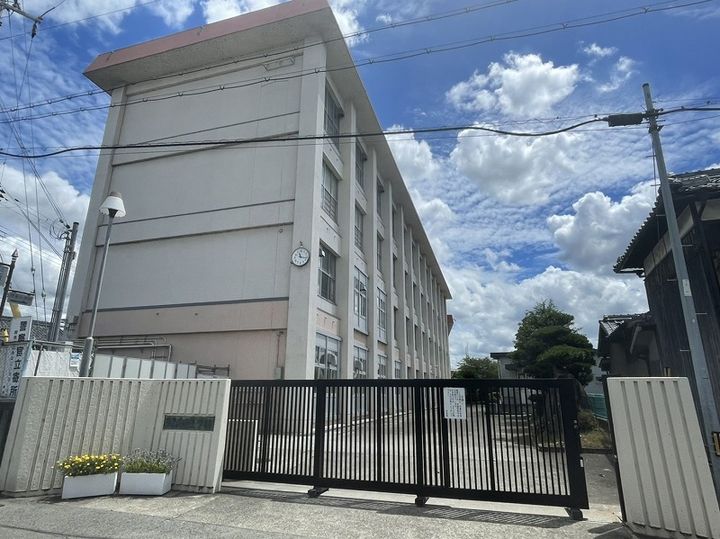 リベールコート201の周辺