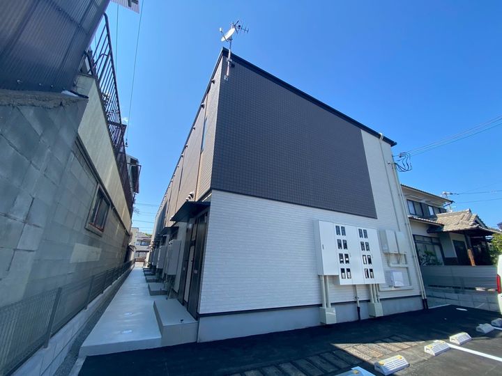MERIDIES103の外観