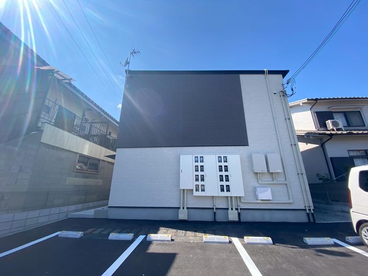 MERIDIES103の外観