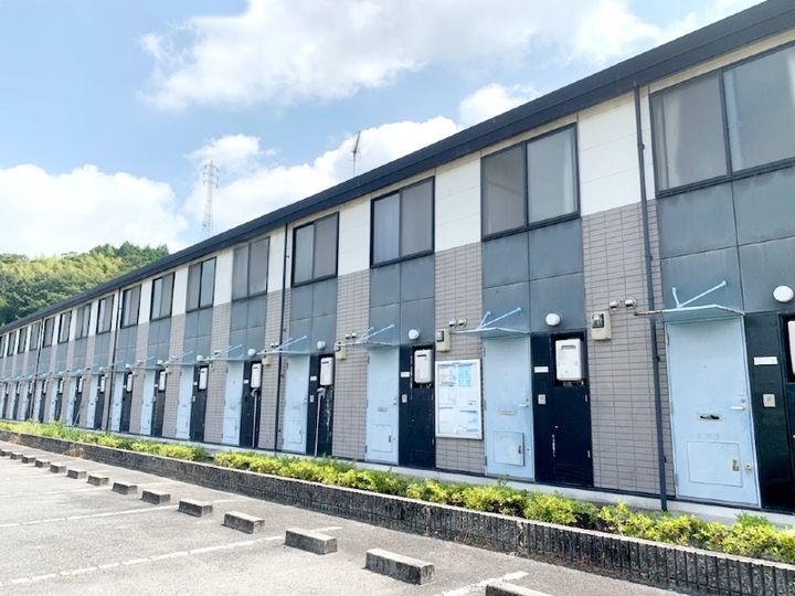 レオパレスはーとぼっくす109の外観