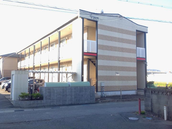 レオパレスル シエル108の外観