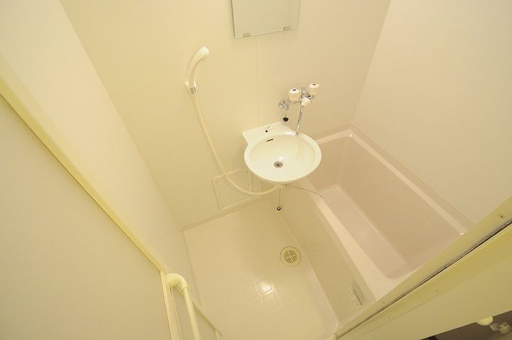 レオパレスΑ208の風呂