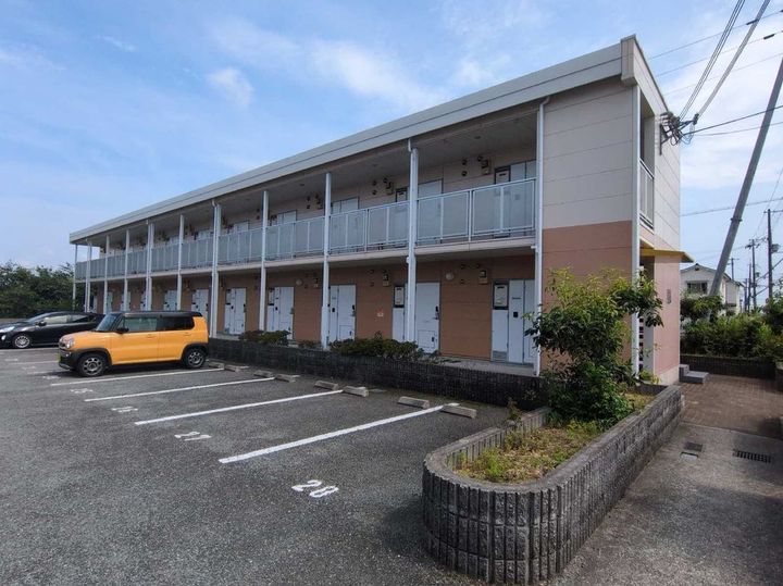 レオパレスさくらA206の外観