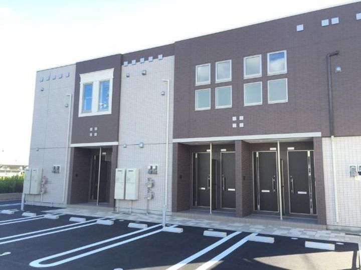 ヴェルジュール佐土の外観