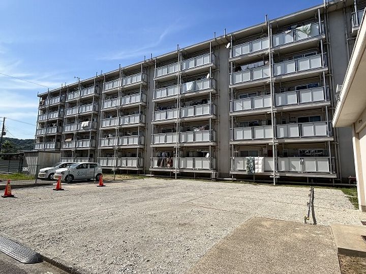 ビレッジハウス西夢前第二1号棟0503の外観