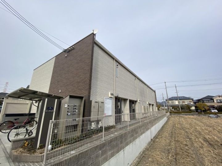 クレイノドン ジュスト204の外観