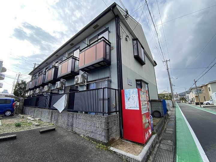 エステートピアセルベイユⅡ102の外観