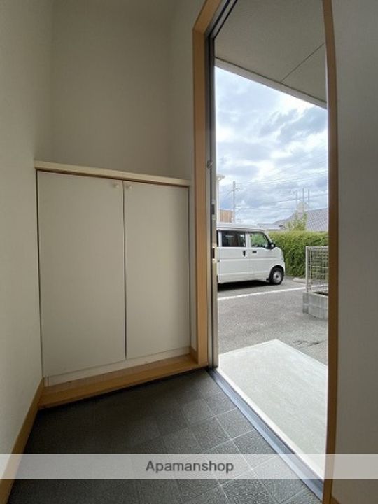 兵庫県姫路市保城の賃貸アパートの玄関