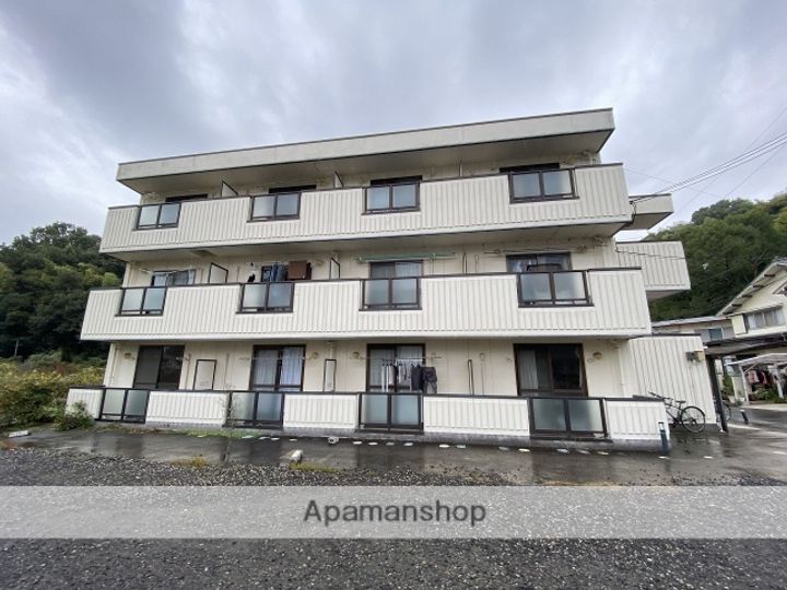 アヴァンセ203の外観