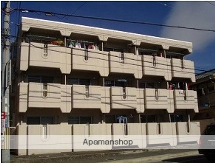 ソルテリアユタカ202の外観