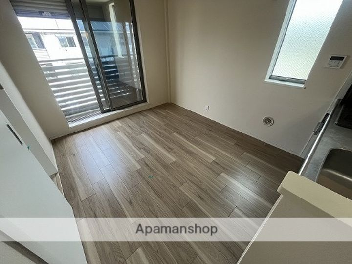 へーベルメゾン・フォレスタ南条203の居間