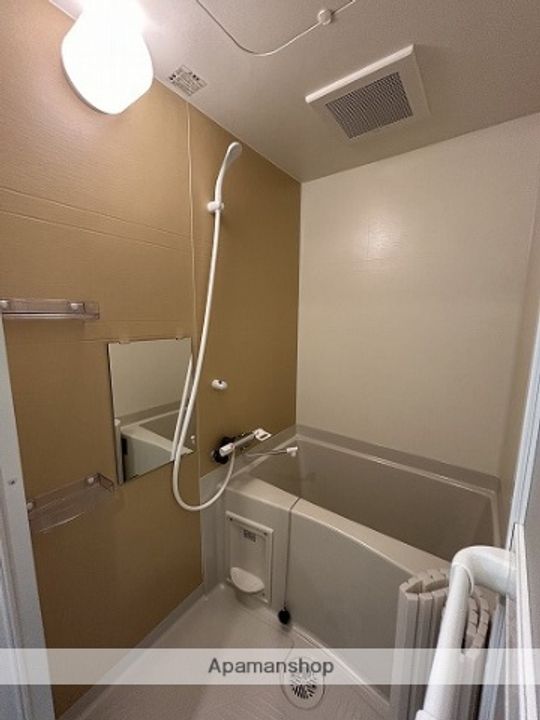 兵庫県姫路市古二階町の賃貸マンション506の風呂