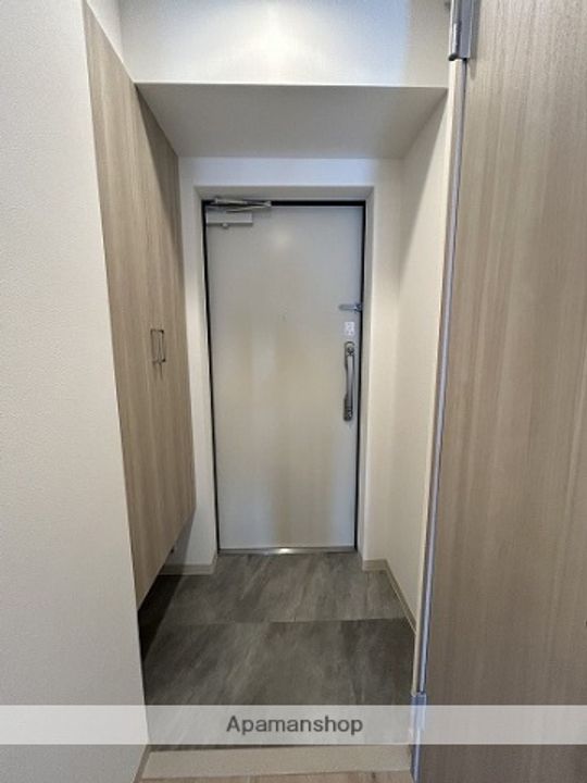 兵庫県姫路市古二階町の賃貸マンション506の玄関