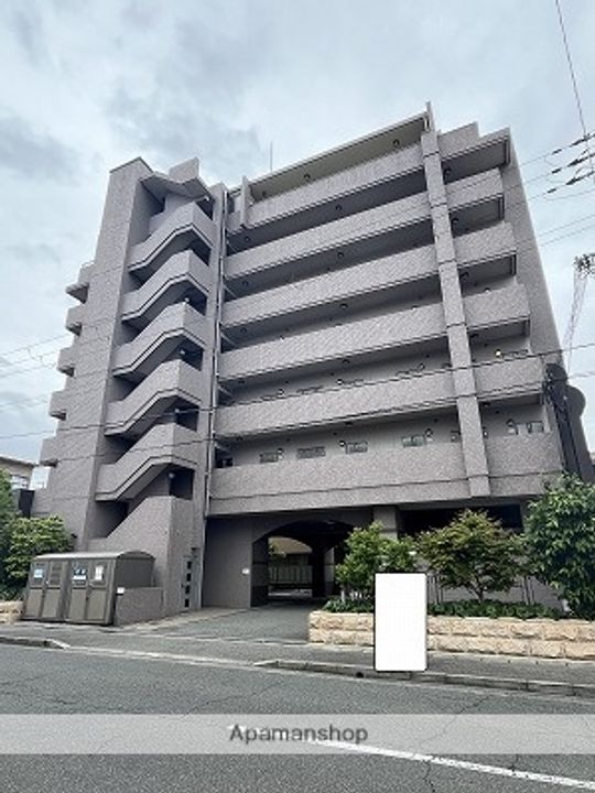 兵庫県姫路市南畝町2丁目の賃貸マンションの外観