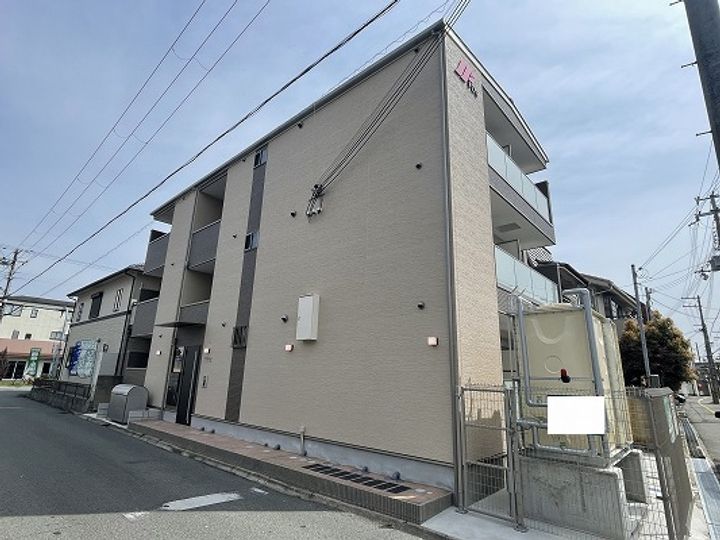 F ASECIA ILIA102号室の外観