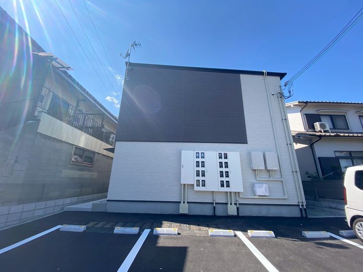 MERIDIES106の外観