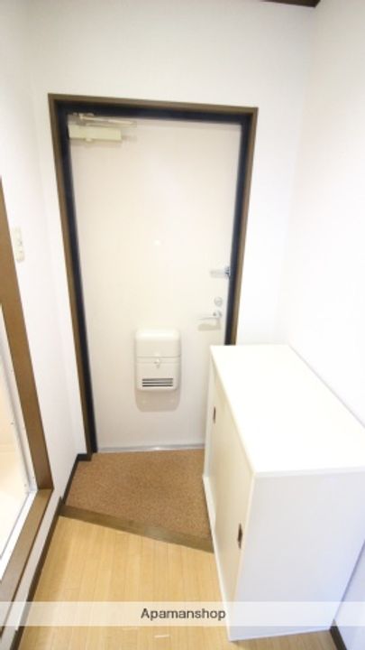 グレースビュー壱番館の玄関