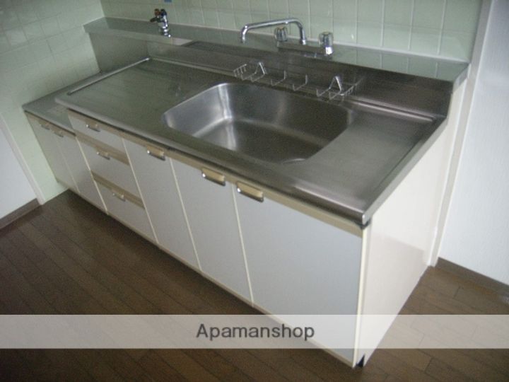 フォレスト神宮前のキッチン