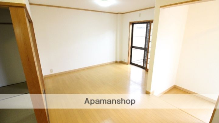 南マンションの内装