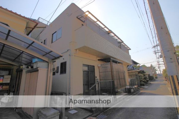 南マンションの外観