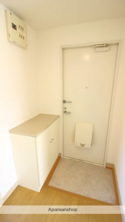 ヴィラージュ堀川A・B棟の玄関