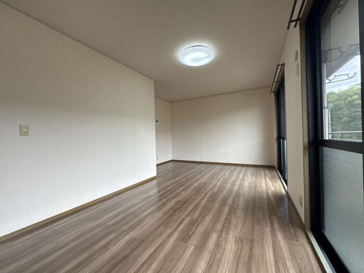 ジュネスコート B棟の内装