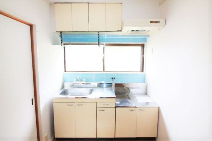 奈良県桜井市大字浅古の賃貸マンションのキッチン