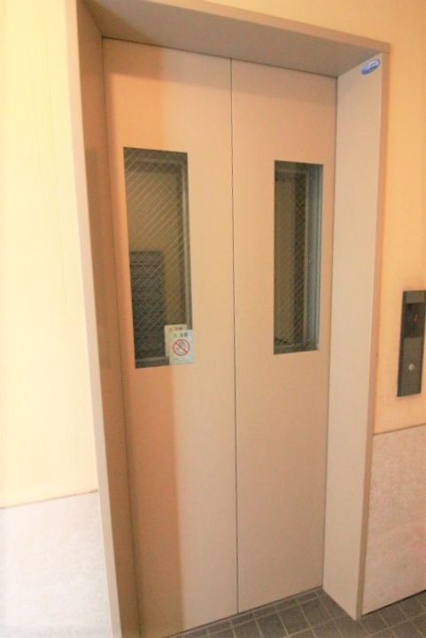 奈良県桜井市大字川合の賃貸マンションの外観